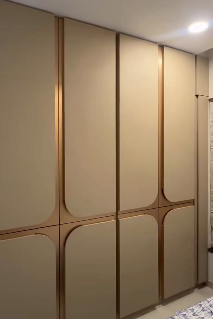 Handleless Wardrobe